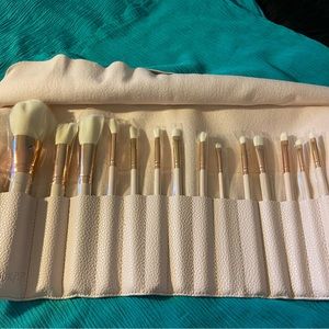 ColourPop 14 piece brush set